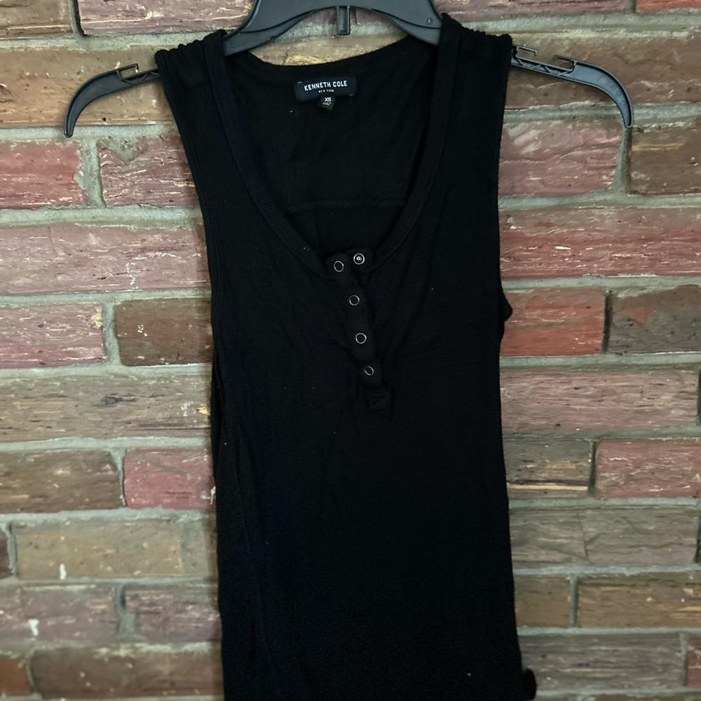 Kenneth Cole Black Fitted Buttoned Tank Top